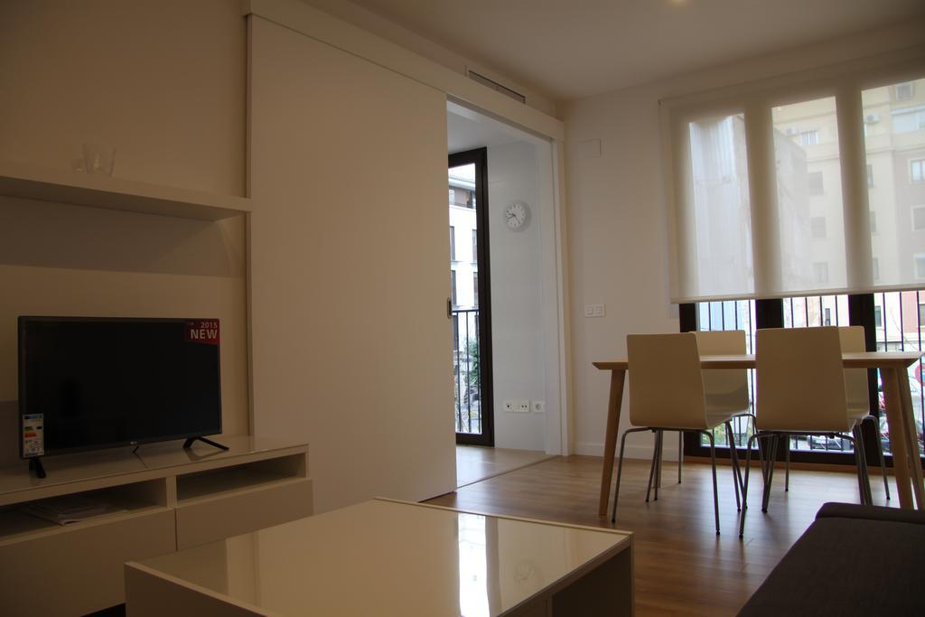 Apartamentos Hiedra Y Tapineria Mercado Central Βαλένθια Εξωτερικό φωτογραφία